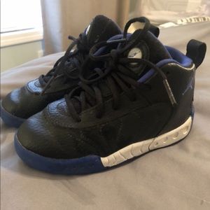 Toddler size 9 Jordan jumpmans